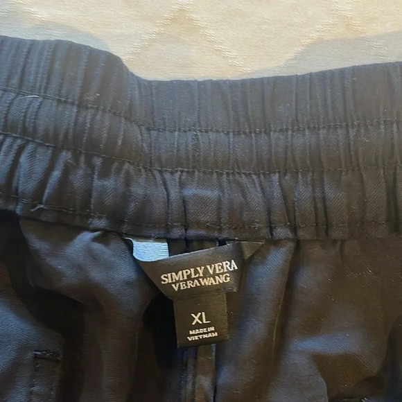 Simply Very Wang women’s black pull on high rise waist shorts XL super cute EUC - Picture 2 of 5